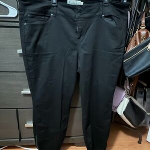 Torrid Black Skinny Jeans for Women